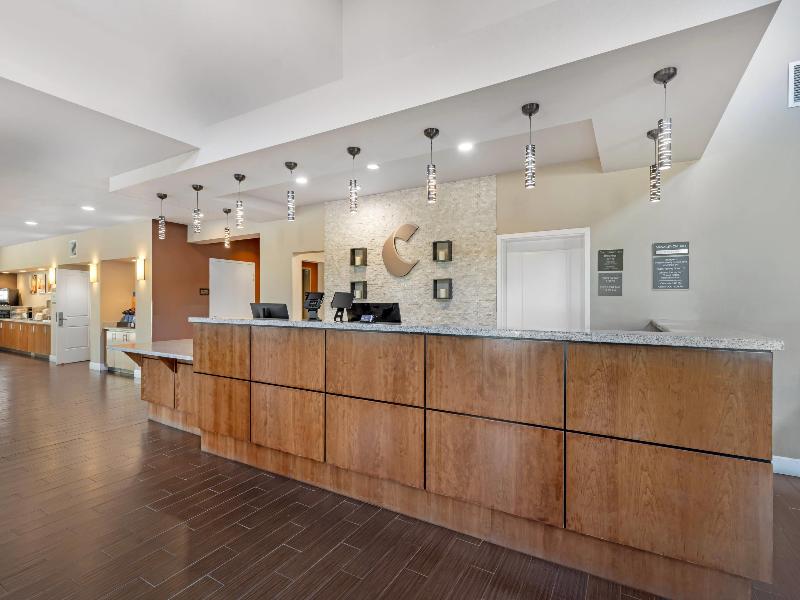 Comfort Suites Woodland - Sacramento Airport image