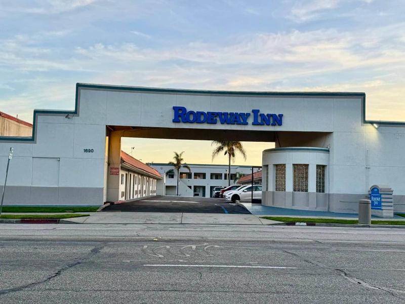 Rodeway Inn Ventura Midtown image