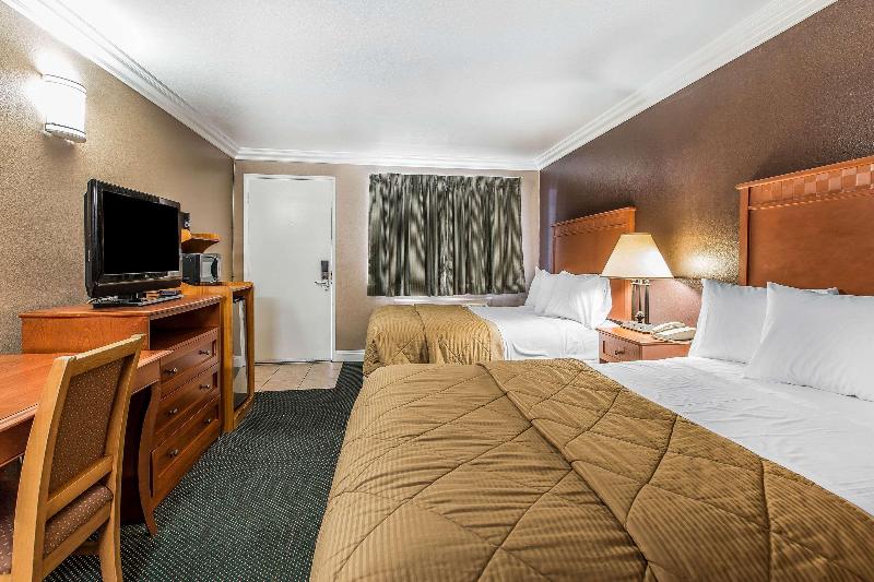 Rodeway Inn Ventura Midtown image