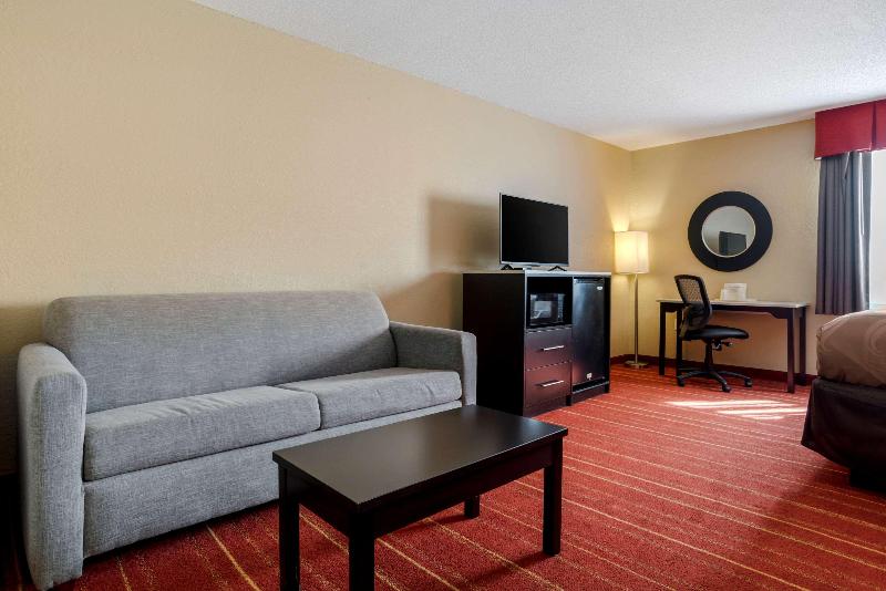 Quality Inn Phenix City Columbus image
