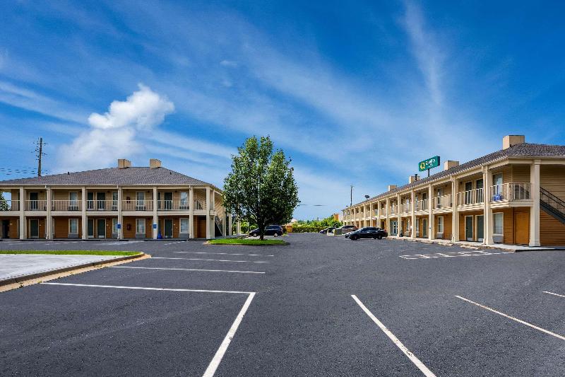 Quality Inn Oxford I-20 exit 188 image