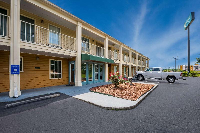 Quality Inn Oxford I-20 exit 188 image