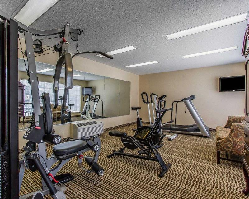 Quality Inn Scottsboro Us/72-Lake Guntersville Are image