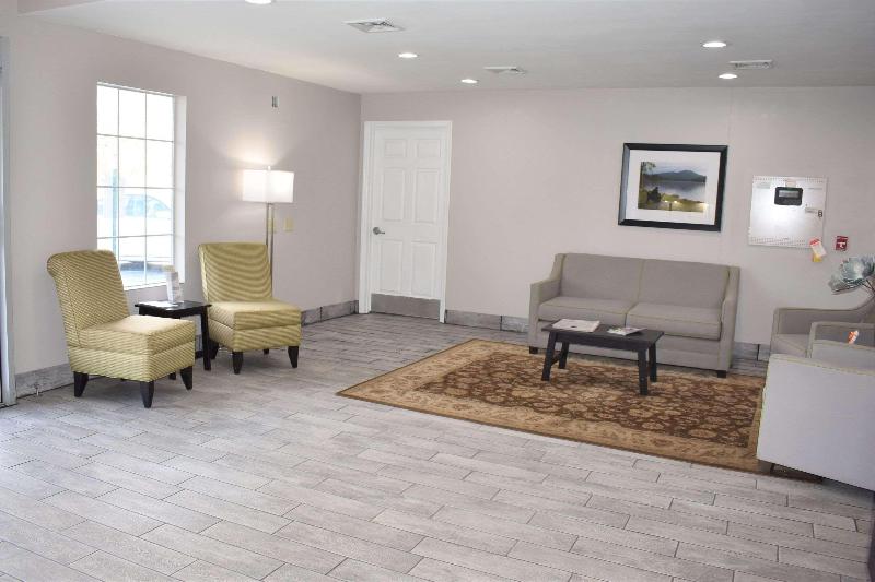 Quality Inn Scottsboro Us/72-Lake Guntersville Are image