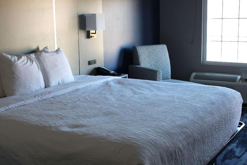 Quality Inn Scottsboro Us/72-Lake Guntersville Are image