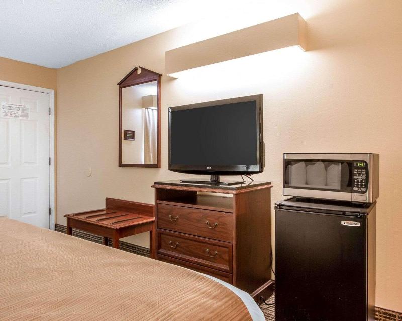 Bed room