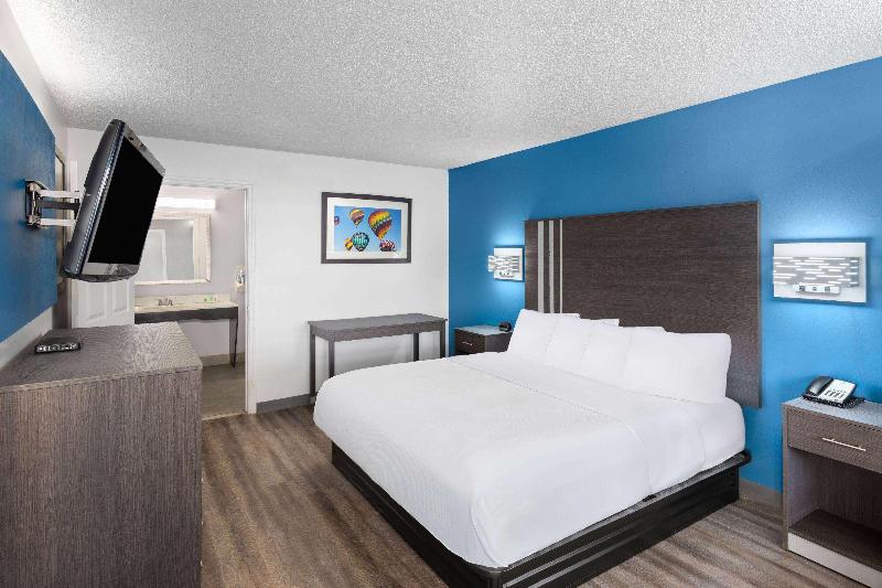 Baymont by Wyndham Selma image