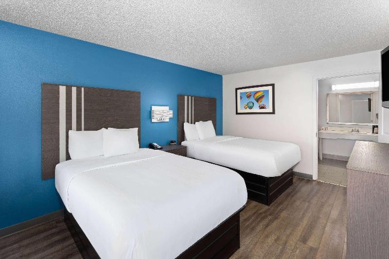 Baymont by Wyndham Selma image