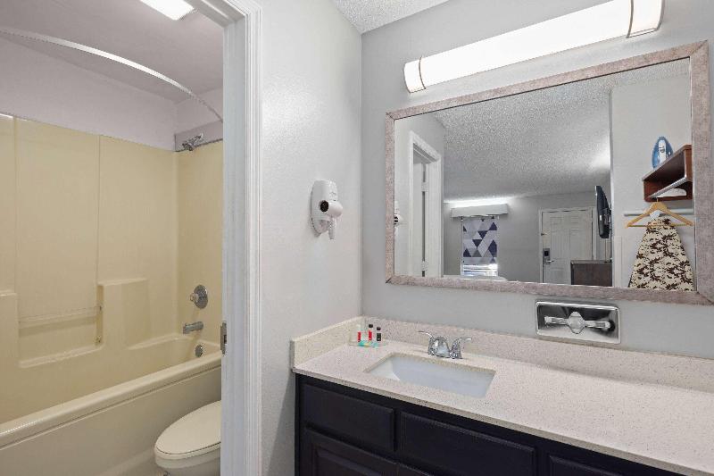 Baymont by Wyndham Selma image