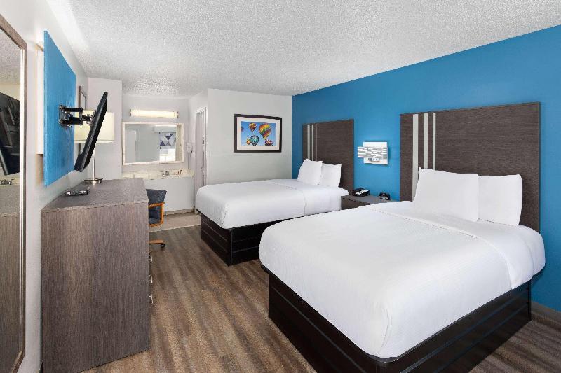 Baymont by Wyndham Selma image