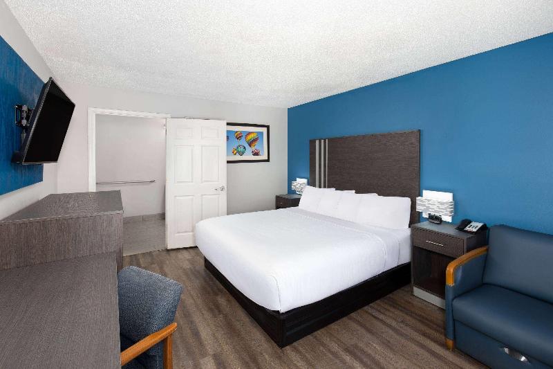 Baymont by Wyndham Selma image
