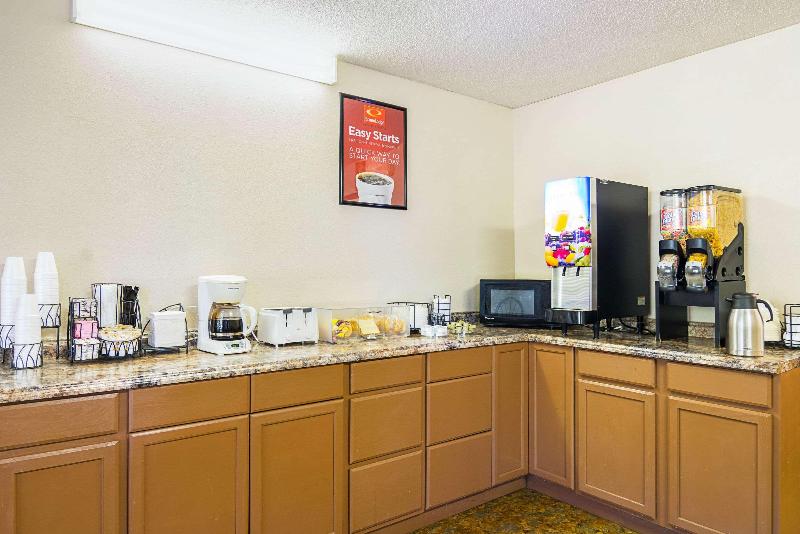 Econo Lodge Mountain Home Mountain Home Area image