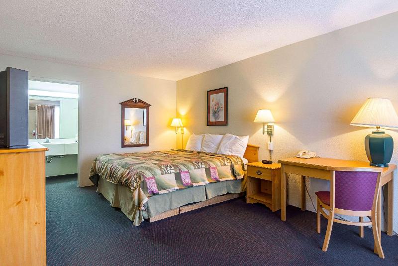 Econo Lodge Mountain Home Mountain Home Area image