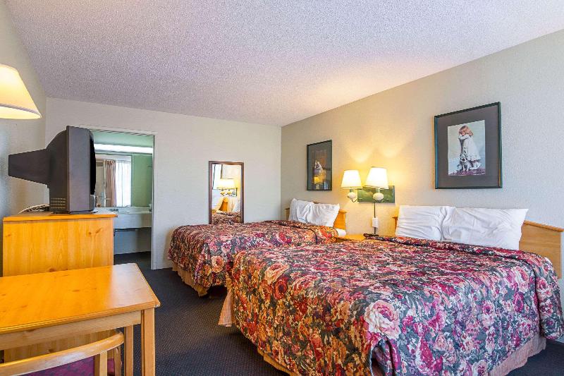 Econo Lodge Mountain Home Mountain Home Area image 9