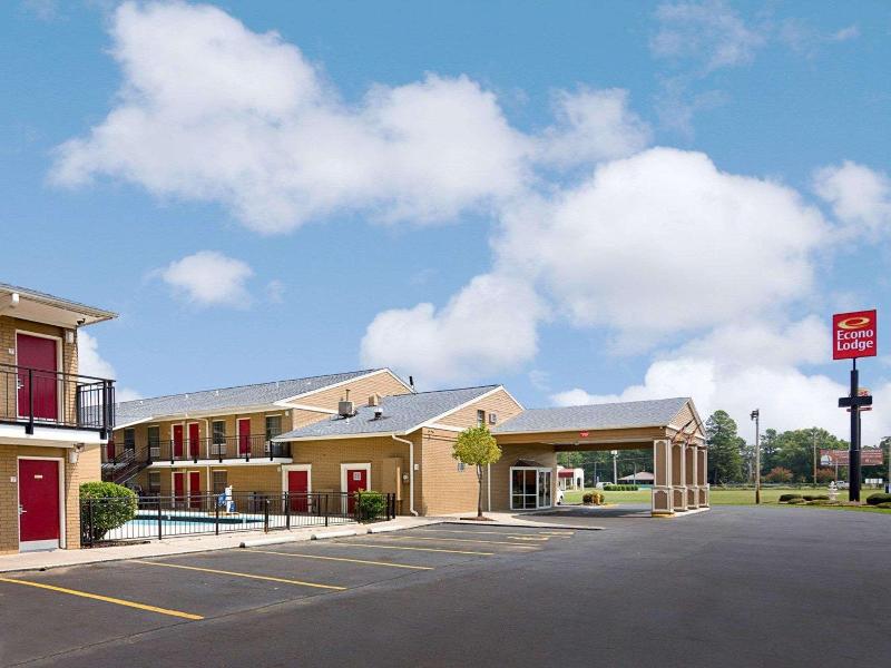 Econo Lodge Pine Bluff image