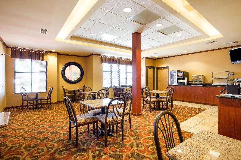 Comfort Inn & Suites Blytheville Area image