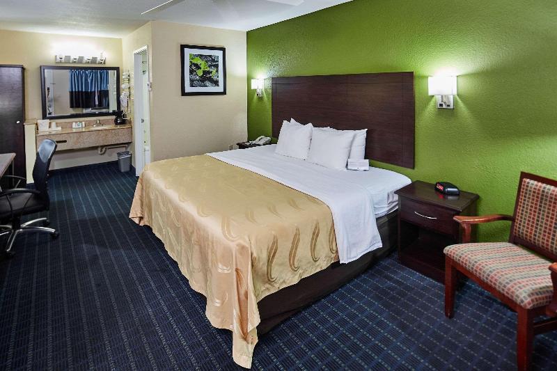 Quality Inn Parker image