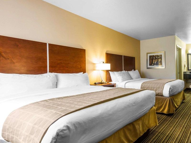 Rodeway Inn image