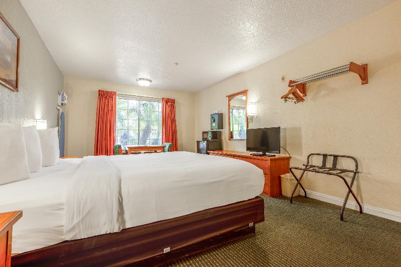 Hotel Avenida, San Clemente Beach image