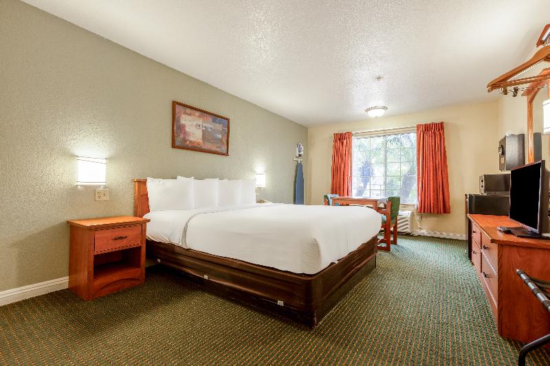 Hotel Avenida, San Clemente Beach image