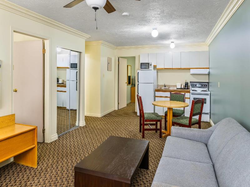 Quality Inn & Suites High Level Area image