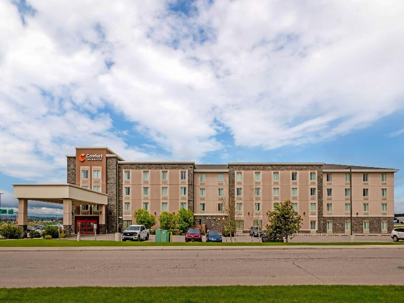 Comfort Inn & Suites Airport North