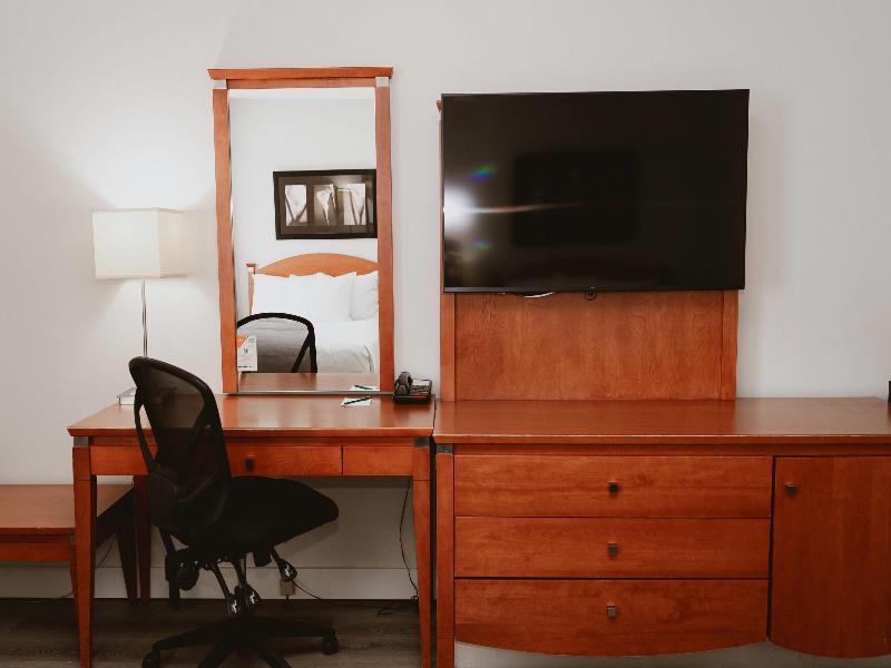 Quality Inn Rouyn Noranda image
