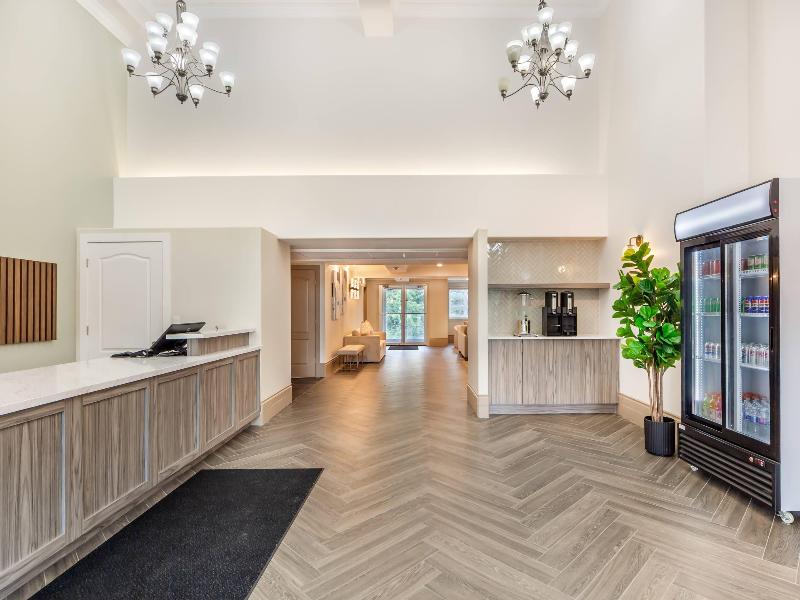 Velora Hinton, Ascend Hotel Collection image