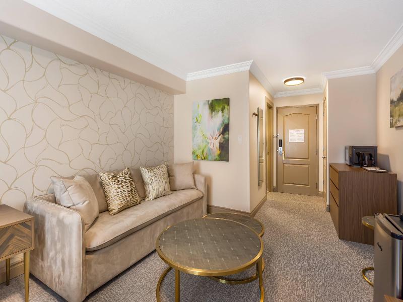 Velora Hinton, Ascend Hotel Collection image