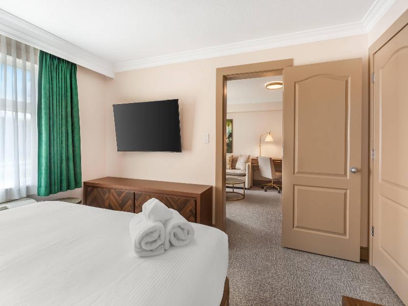 Velora Hinton, Ascend Hotel Collection image