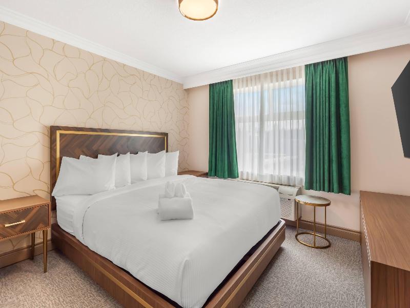 Velora Hinton, Ascend Hotel Collection image