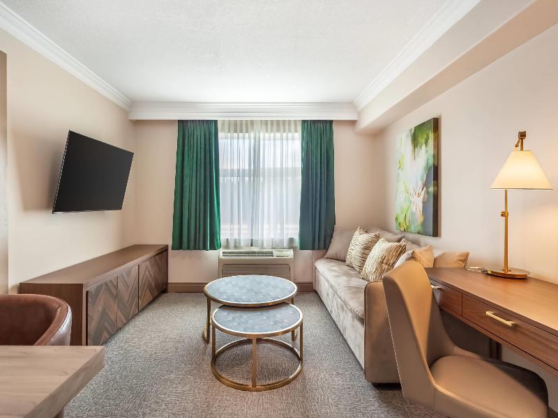 Velora Hinton, Ascend Hotel Collection image