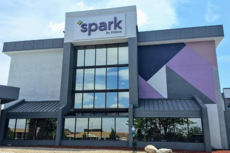 Spark by Hilton Denver East I 70