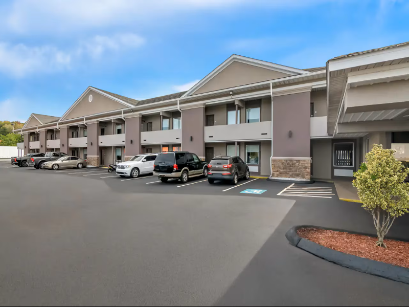 Quality Inn Waterbury East image