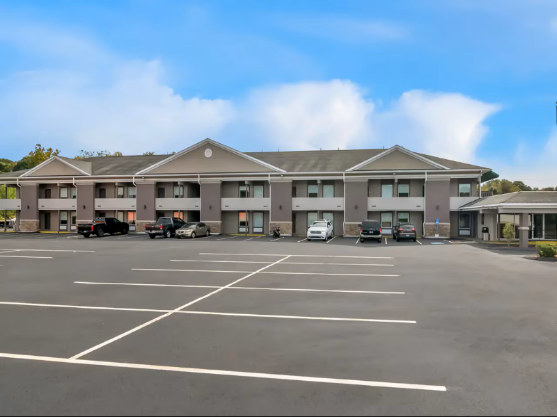 Quality Inn Waterbury East image