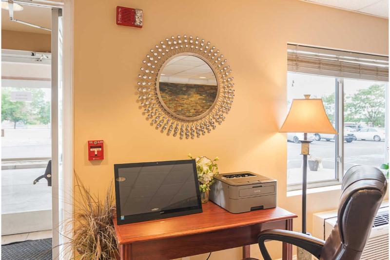 Rodeway Inn Central Colorado Springs image