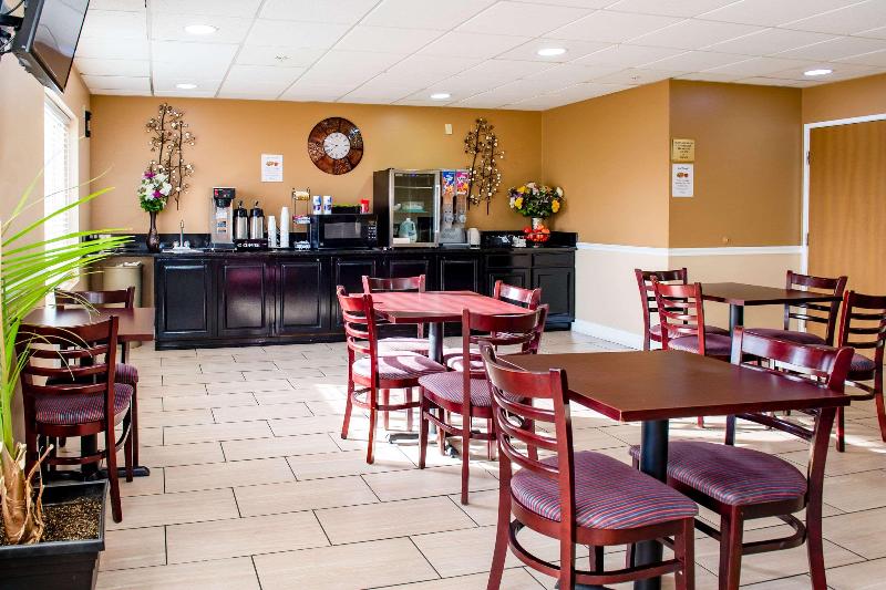 Rodeway Inn Central Colorado Springs image