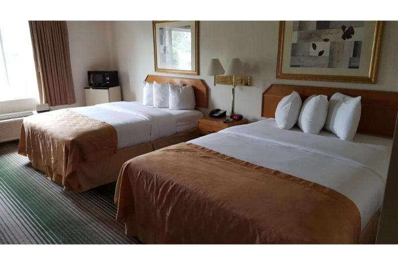Rodeway Inn Central Colorado Springs image