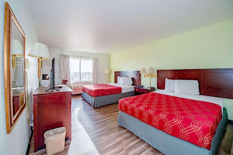 Rodeway Inn Central Colorado Springs image
