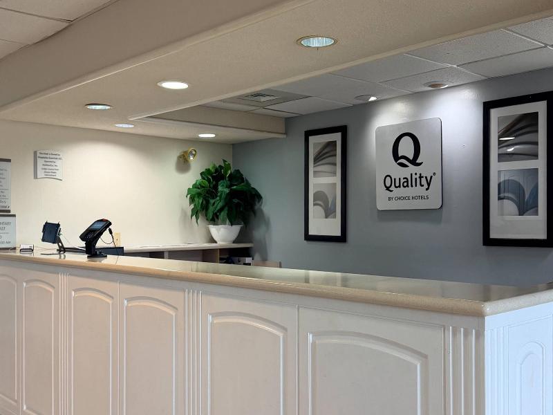 Quality Inn At the Mall  Valdosta