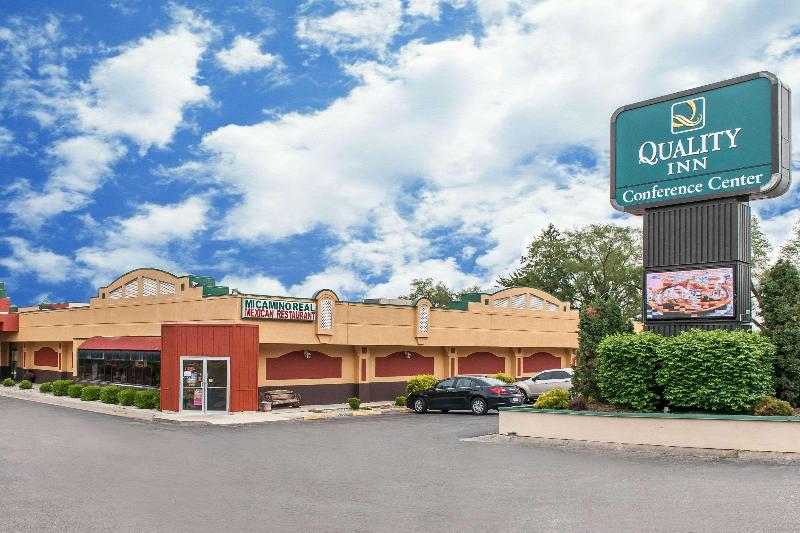Quality Inn Conference Center Logansport image