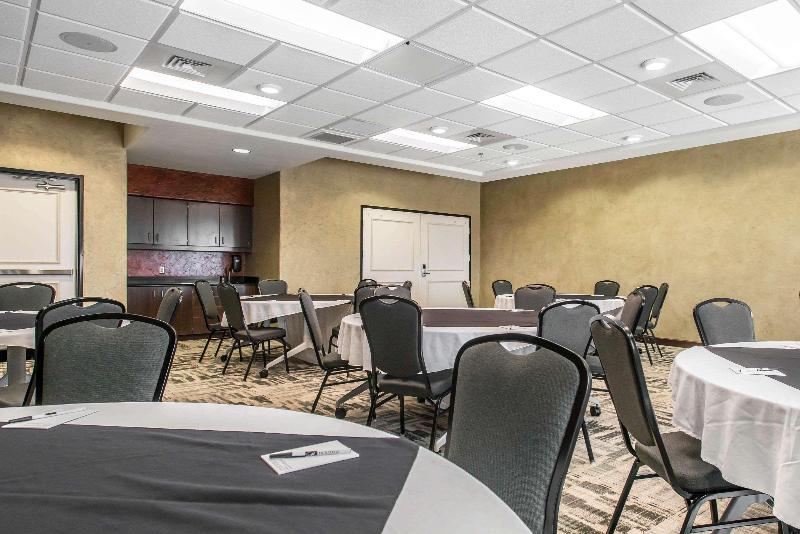 The Heritage Inn & Suites an Ascend Hotel Collecti