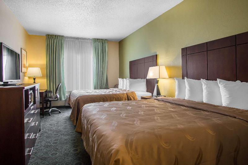 Hotel Quality Inn & Suites Bloomington