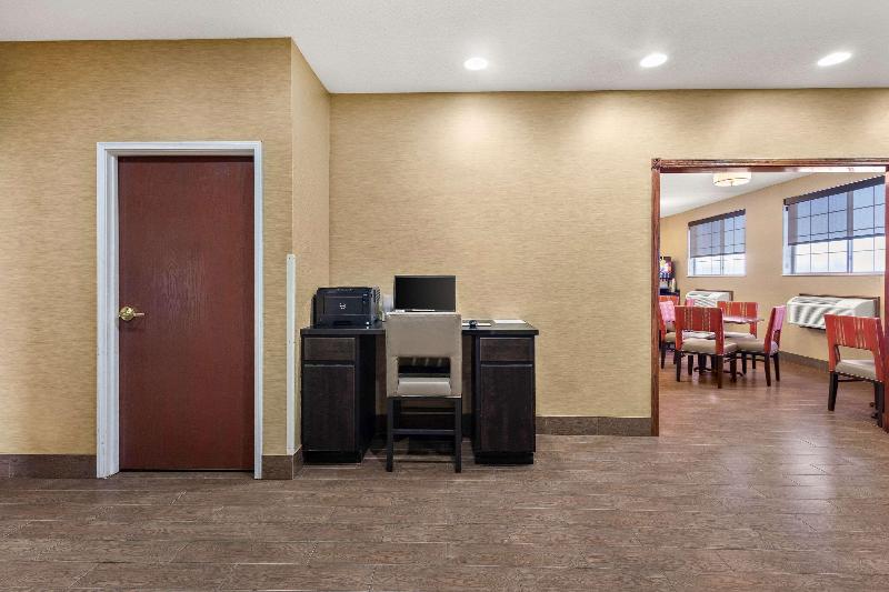 Comfort Inn Near Ouabache State Park image