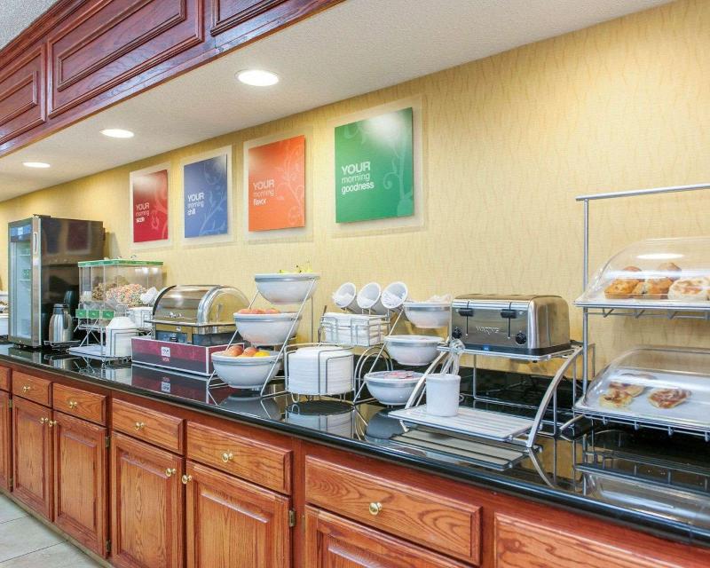 Comfort Inn Near Ouabache State Park image