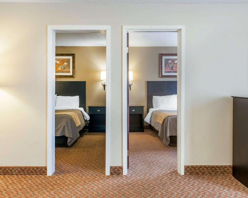 Comfort Inn Near Ouabache State Park image