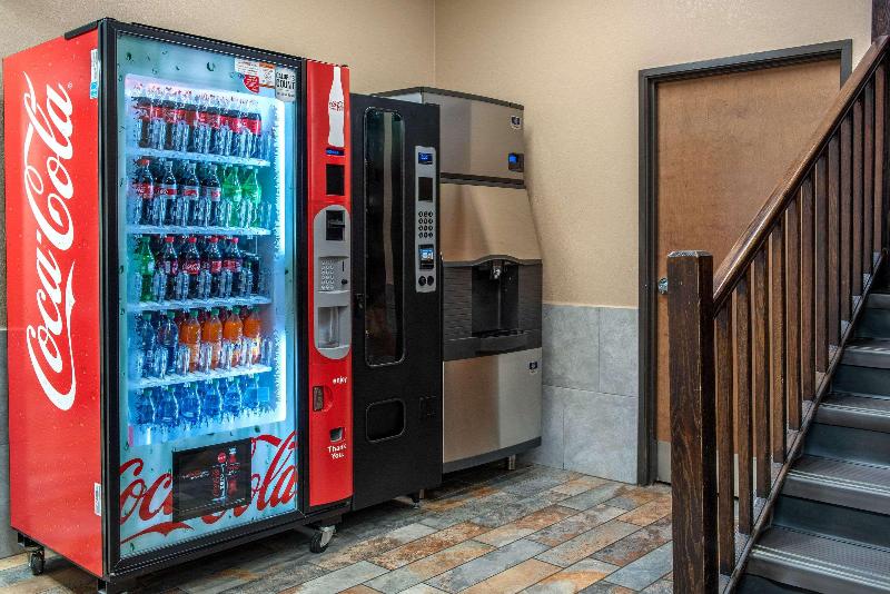 Econo Lodge Shelbyville image