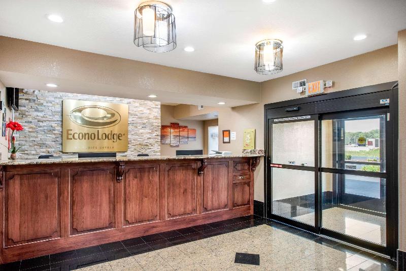 Econo Lodge Shelbyville image