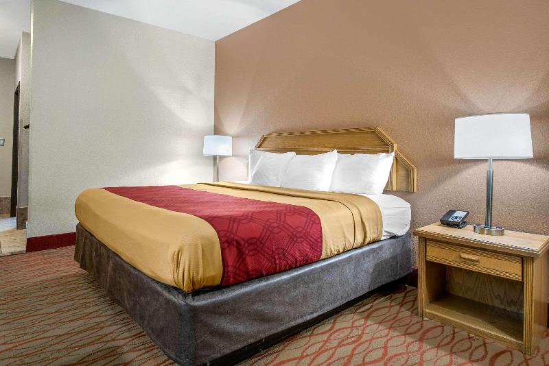 Econo Lodge Shelbyville image