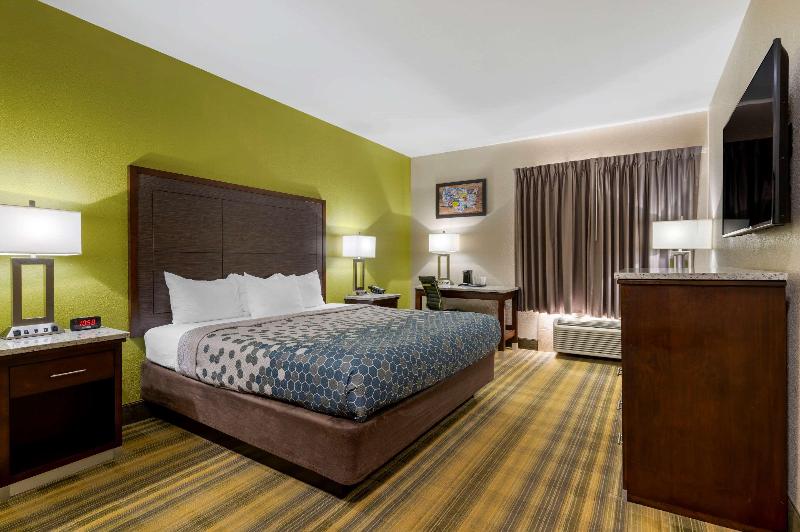 Econo Lodge Shelbyville image